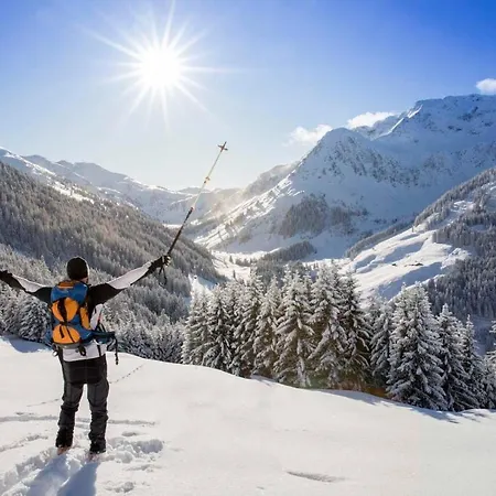 Haus Schlosskeller Affittacamere 3*